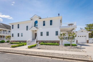 264 41st St, Avalon, NJ 08202