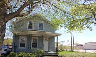 216 Henderson Ave, Joliet, IL 60432