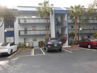 3150 Holiday Springs Blvd Unit 311, Margate, FL 33063