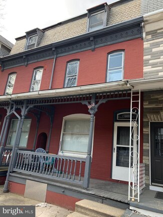 1320 N 11th St, Reading, PA 19604