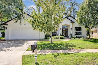 1529 Waterbridge Ct, Fleming Island, FL 32003