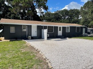 281 Grove Rd, Venice, FL 34293