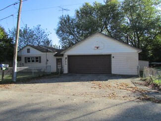 26961 N Elm St, Wauconda, IL 60084
