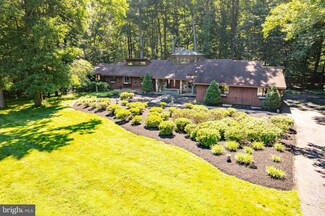 34 Darien Rd, Newark, DE 19711
