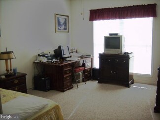 86 N View Cir, Warrenton, VA 20186