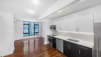 148 E 98th St Unit 2B, New York, NY 10029