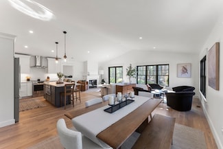 46 Sandwich Rd Unit 9, Plymouth, MA 02360