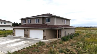 3417 20th Ave, Minot, ND 58703