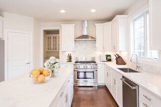 23 Brooke St, Grafton, MA 01536