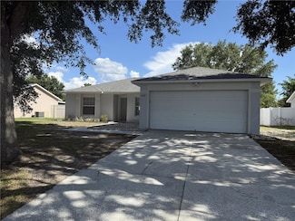 15318 Margaux Dr, Clermont, FL 34714