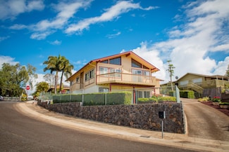 2679 Kamelani Loop, Makawao, HI 96768