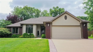 3704 Wheatridge Dr, Saint Joseph, MO 64506