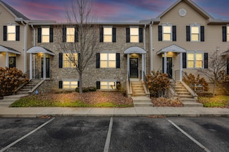 243 Oxford Oak Dr Unit 243, Blacklick, OH 43004