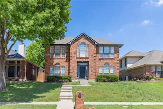 1121 Emily Ln, Carrollton, TX 75010