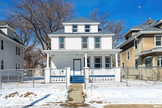 1529 10th Ave, Rock Island, IL 61201