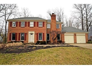2164 Spinningwheel Ln, Cincinnati, OH 45244