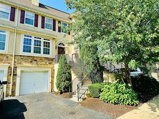 12 W Aspen Way, Matawan, NJ 07747