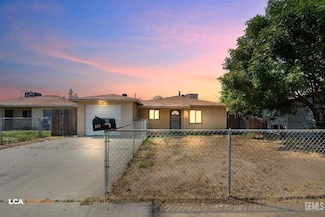 237 E Belle Ave, Bakersfield, CA 93308