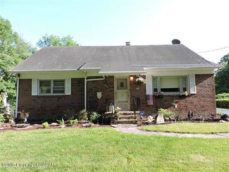 1397 Old 115, Dallas, PA 18612