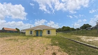 219 S 7th St Unit A, Aransas Pass, TX 78336