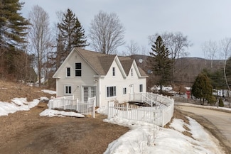 10 Cummings Hill Rd, Plymouth, NH 03264