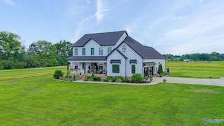 3289 Huckaby Bridge Rd SW, Hartselle, AL 35640