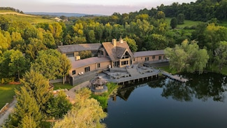 1207 Boyer Rd, Mount Pleasant, PA 15666