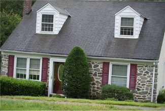 5050 Sylvia Rd, Drexel Hill, PA 19026
