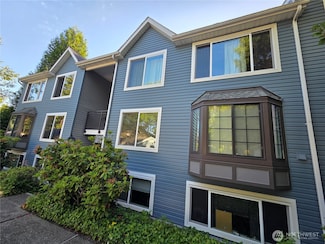 12716 NE 144th St Unit D202, Kirkland, WA 98034