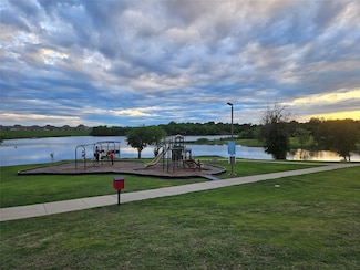 5208 Hidden Knolls Dr, McKinney, TX 75071