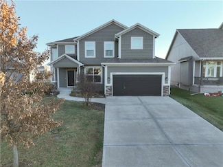 18935 W 166th Terrace, Olathe, KS 66062