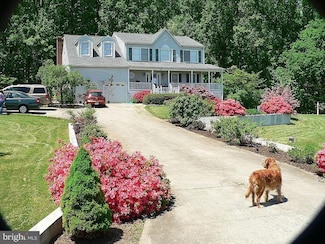 98 Autumn Dr, Stafford, VA 22556