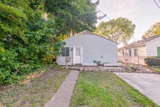 1741 Robertson Ave, Lansing, MI 48915