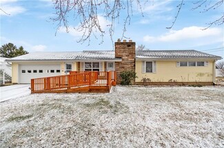 380 W Sunset Dr, Rittman, OH 44270