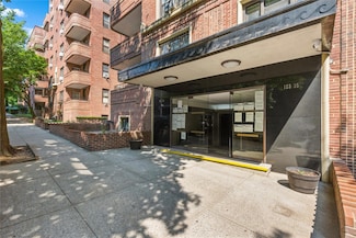 123-35 82nd Rd Unit 6Q, Kew Gardens, NY 11415