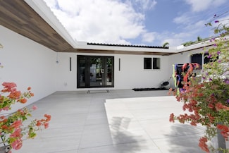 520 NE 17th St, Boca Raton, FL 33432