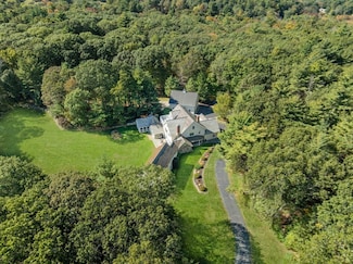 267 Dedham St, Dover, MA 02030