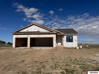 1903 E 17th St, York, NE 68467