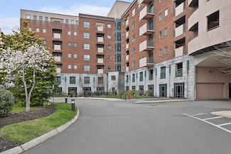 165 Cottage St Unit 213, Chelsea, MA 02150