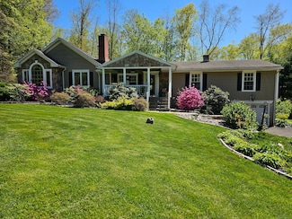 27 Wilson Dr, Oxford, CT 06478