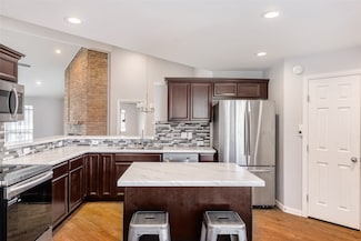 8518 Forest Point Dr, Humble, TX 77338