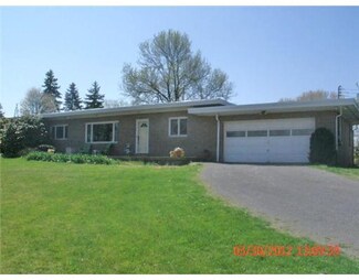 205 Daugherty Dr, Rochester, PA 15074