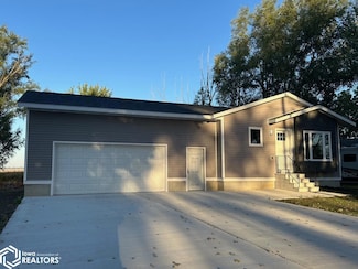 611 N Lincoln Ave, Eagle Grove, IA 50533