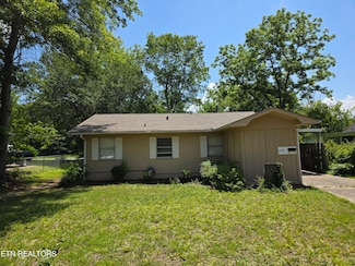 103 S Purdue Ave, Oak Ridge, TN 37830