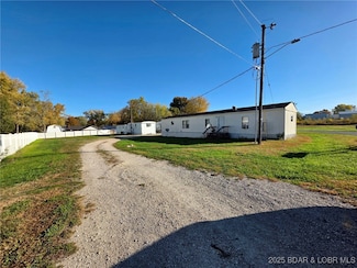 Lots 26-30 W Williamson St, Versailles, MO 65084