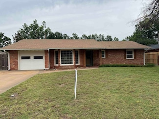 105 S Coolidge St, Enid, OK 73703