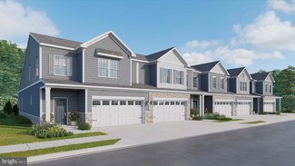 33 Penny Ln, Neptune, NJ 07753