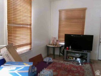 862 E Menlo Ave, Salt Lake City, UT 84102