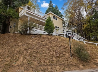 398 Dunant Dr, Crestline, CA 92325