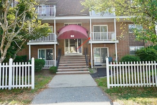 92 Beacon St Unit 6, Lawrence, MA 01843